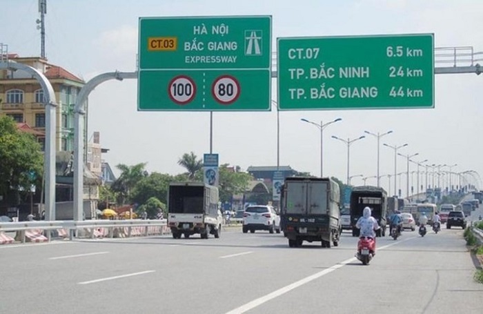 xe bus Hà Nội - Bắc Giang 7